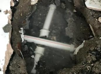 赣榆阳台漏水维修公司为您分享楼上楼下漏水怎么处理